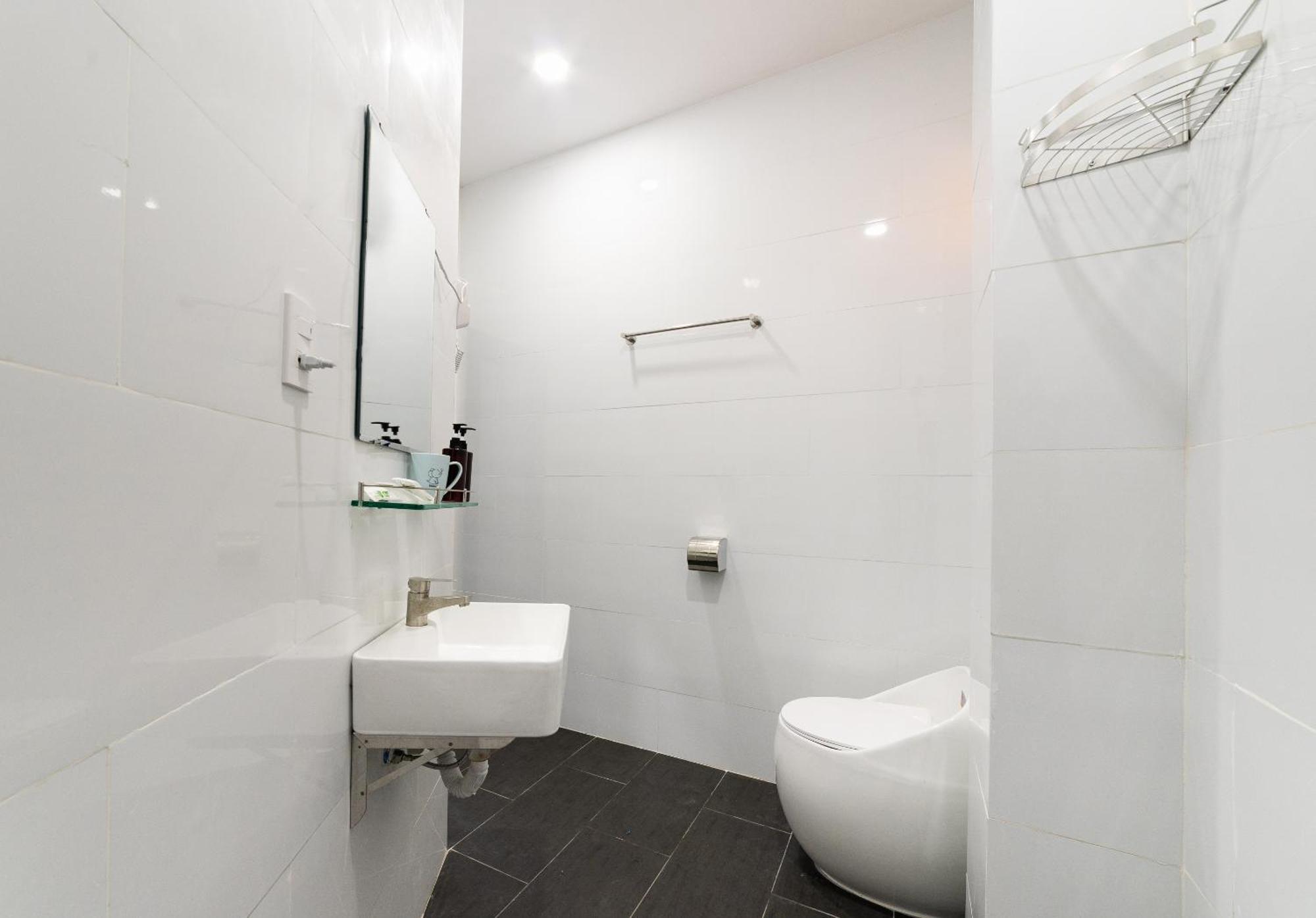 Thien Quoc Hotel Ho Chi Minh City Exterior photo
